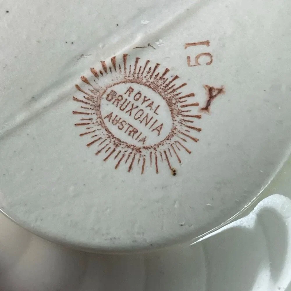 Vintage Royal Bruxonia Austria sugar bowl. Floral